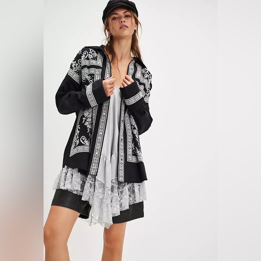Free People We The Free Lace Embroidered Denim Rancher Shirt Jacket Black Floral